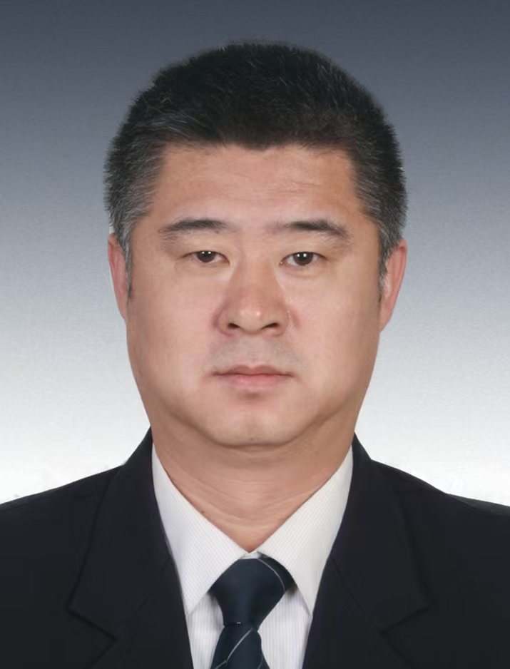 张纯勇  市市场监督管理局党组成员 副局长